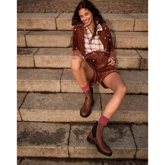 🆕 Madewell The Bradley Chelsea Lugsole Boots in Stable Brown - Picture 4 of 7